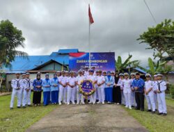 Lanal Simeulue Laksanakan Ziarah Rombongan dan Tabur Bunga Dalam Rangka Memperingati Hari Armada RI Tahun 2023