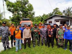 Pos TNI AL Muntai Bersama Tim SAR Gabungan Berhasil Temukan Jenazah Orang Jatuh di Laut