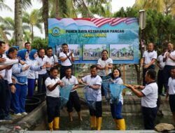 Dukung Program Ketahanan Pangan, Lanal Dumai Gelar Panen Raya Budidaya Lele