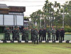 Sinergitas Satbrimob Polda Kalbar Dan TNI Laksnakan Upacara Peringati Hari HKN