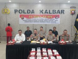 Polda Kalbar Gelar Jumpa Pers Penangkapan Pengedar Narkoba di Pontianak dengan Barang Bukti 15 Kg Sabu