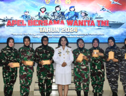 Komandan Lanal Bandung Pimpin Apel Bersama Wanita TNI Tahun 2024 Wilayah Bandung