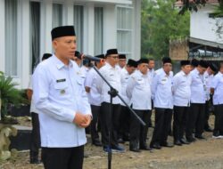 Pimpin Apel Gabungan ASN di Kantor Kecamatan Lubuk Sikaping, Sabar AS Sampaikan Pesan