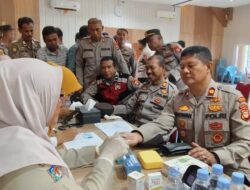 Polres Palopo, Menggelar Bakti Kesehatan Menyambut HUT Bayangkara Ke 78