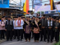 Hadiri Batagak Gala, Bupati Sabar AS: Kearifan Lokal Berupa Adat Istiadat Harus Dipertahankan